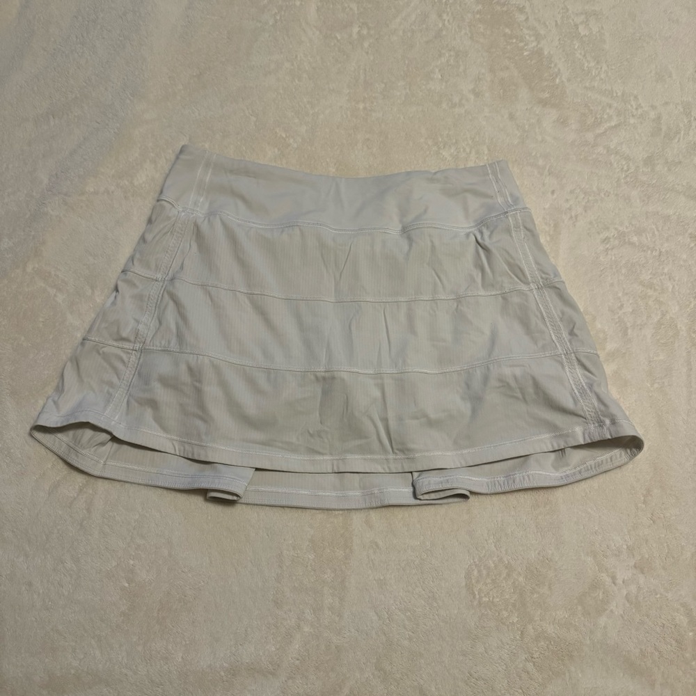 Lululemon pace rival skirt